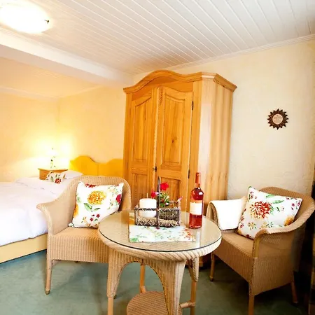 Sonnen Hotel-Garni Hotel 3*